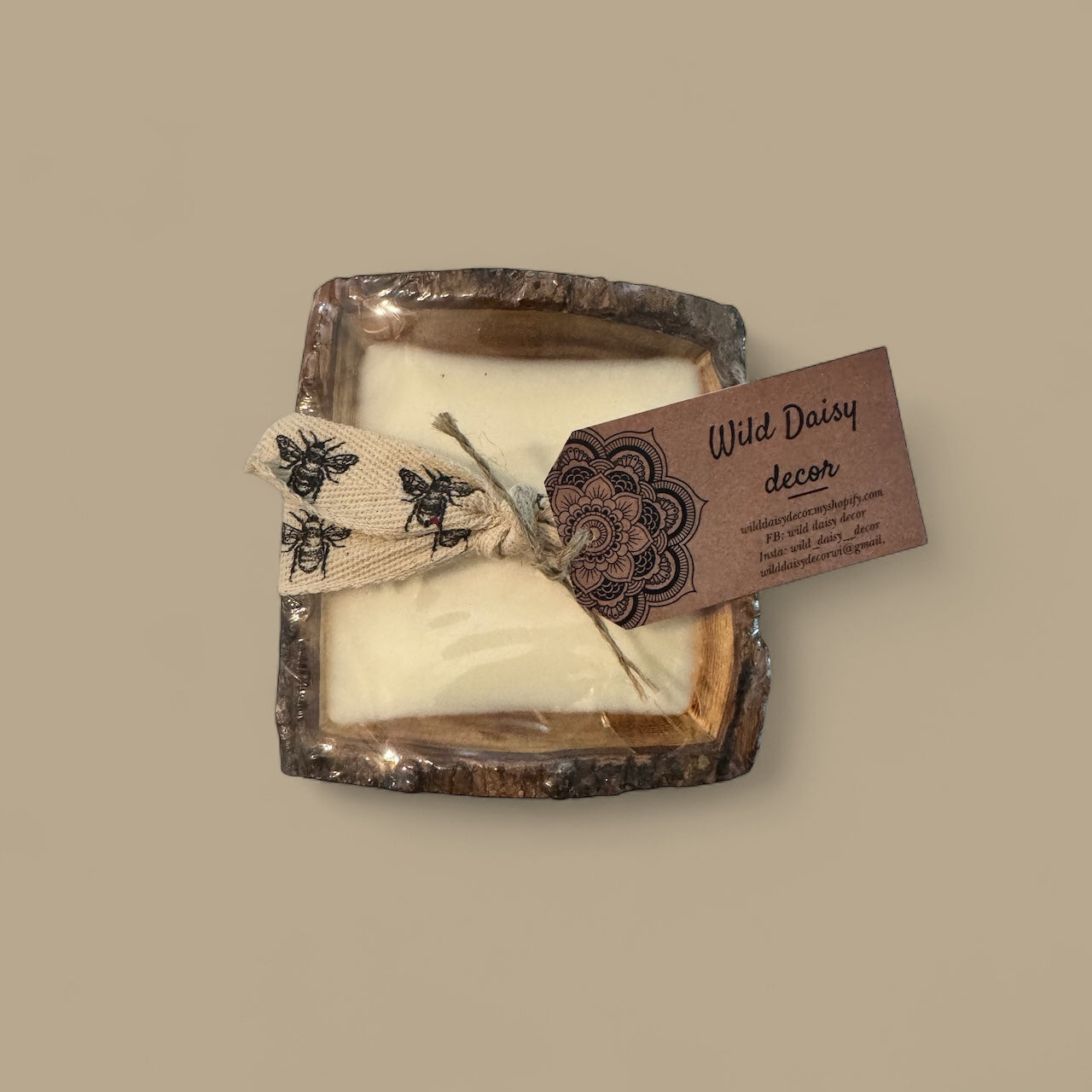 RAW EDGE SMALL SQUARE